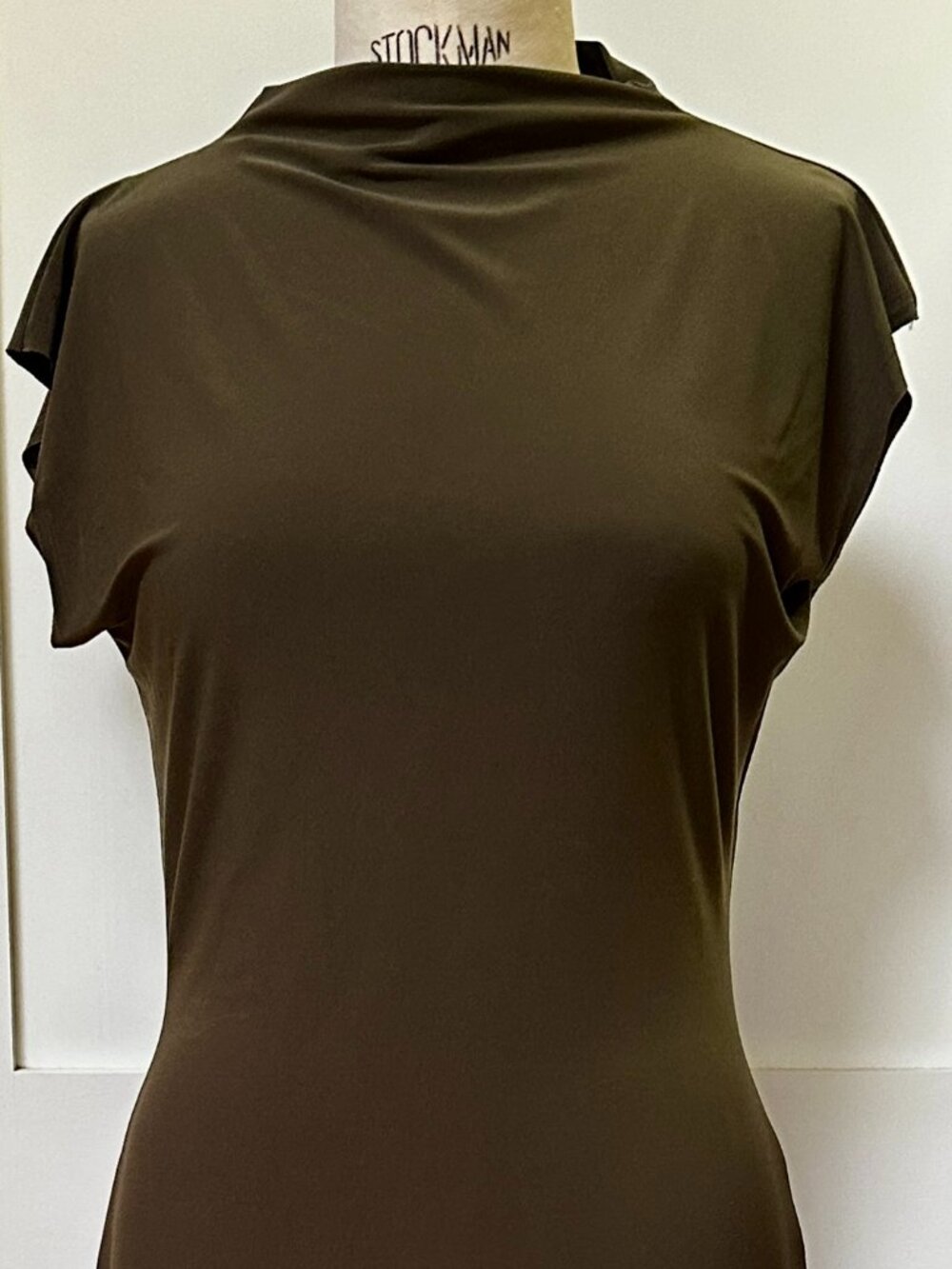 Aritzia Wilfred Long Dress Cap Slv Olive Green XL Pre-owned Excellent Condition!
